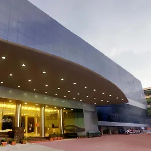 Hotel Saj Luciya -a Classified 4 Star, Thiruvananthapuram